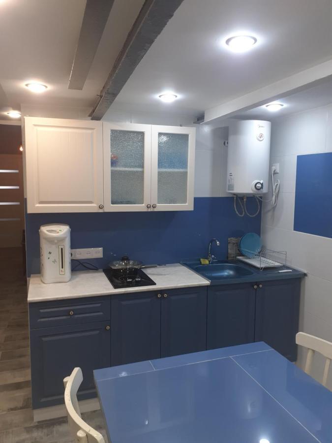 Гавань Hotell Sukhumi Exteriör bild
