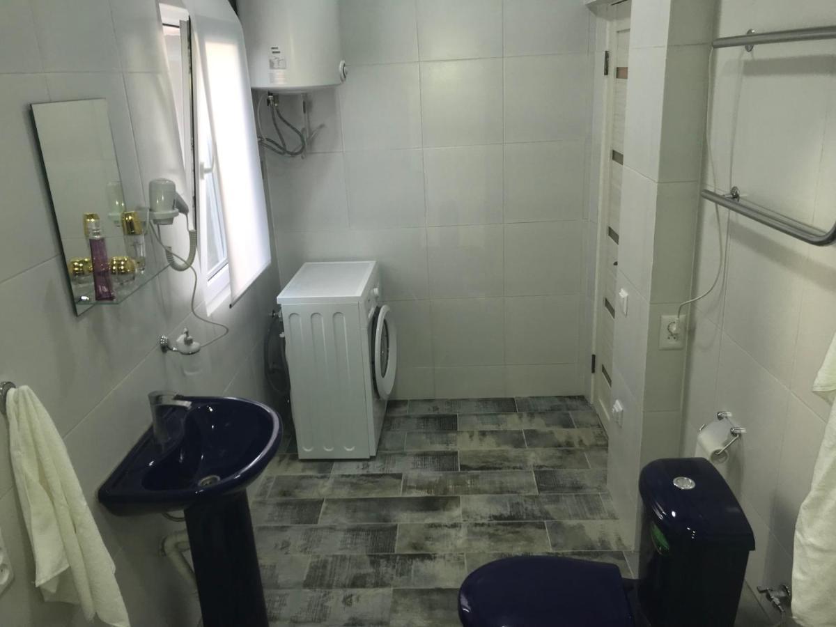 Гавань Hotell Sukhumi Exteriör bild
