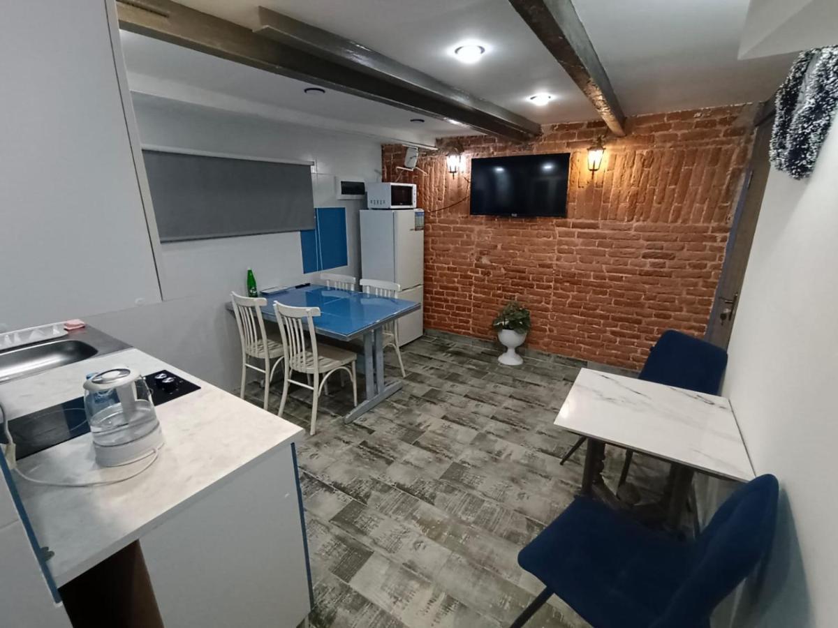 Гавань Hotell Sukhumi Exteriör bild